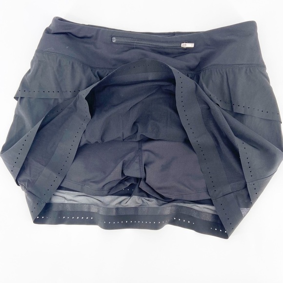 Athleta Black Laser Run Skorts Size Small - Picture 5 of 6